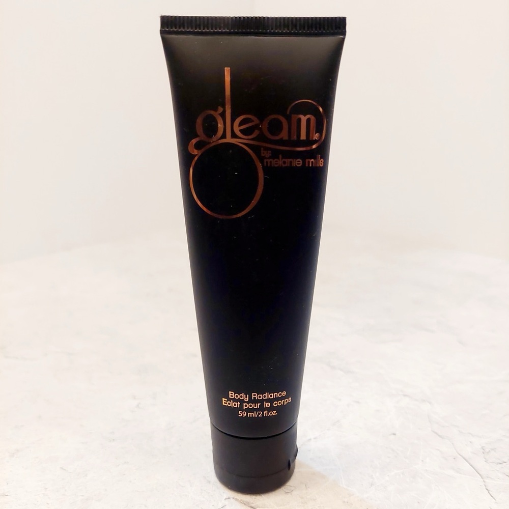 Melanie Mills Hollywood Light Gold Gleam Body Radiance | 2 fl. oz.